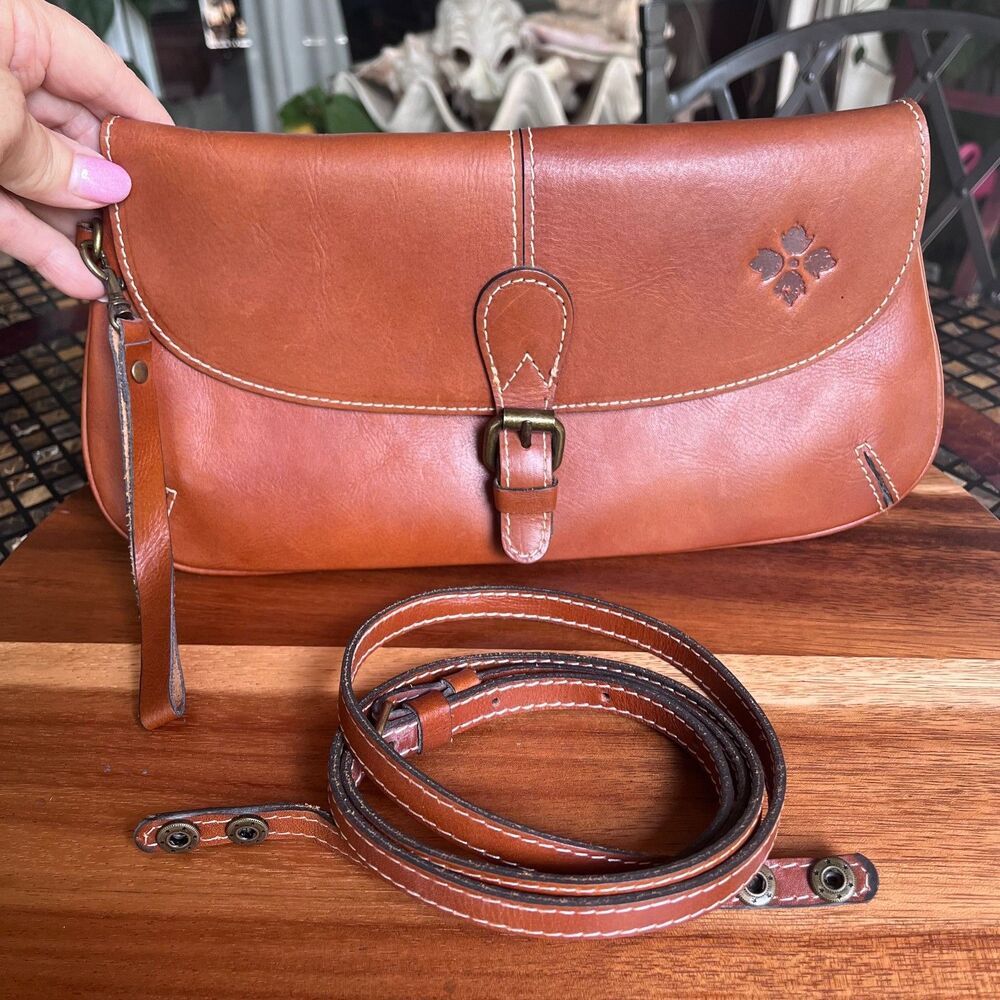 Patricia Nash Baku Leather Crossbody Clutch Wristlet Bag & Wallet EUC